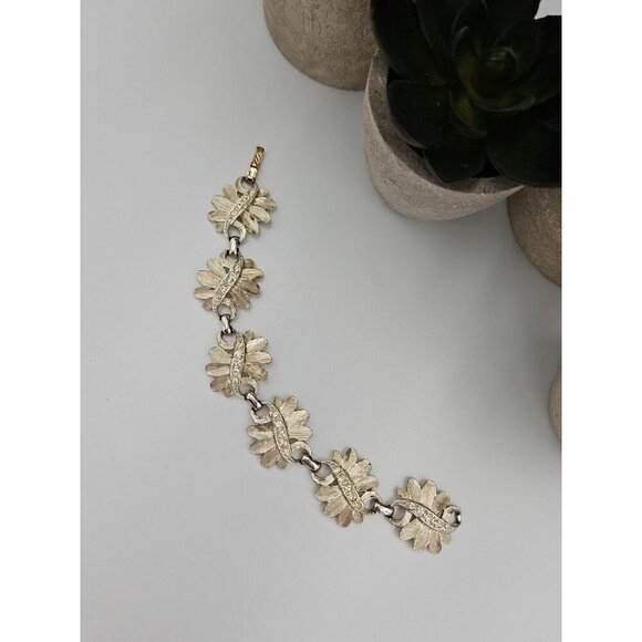 Vintage‎ Sarah Coventry Light Gold Tone Clear Rhinestone 7" Panel Bracelet - Picture 2 of 6